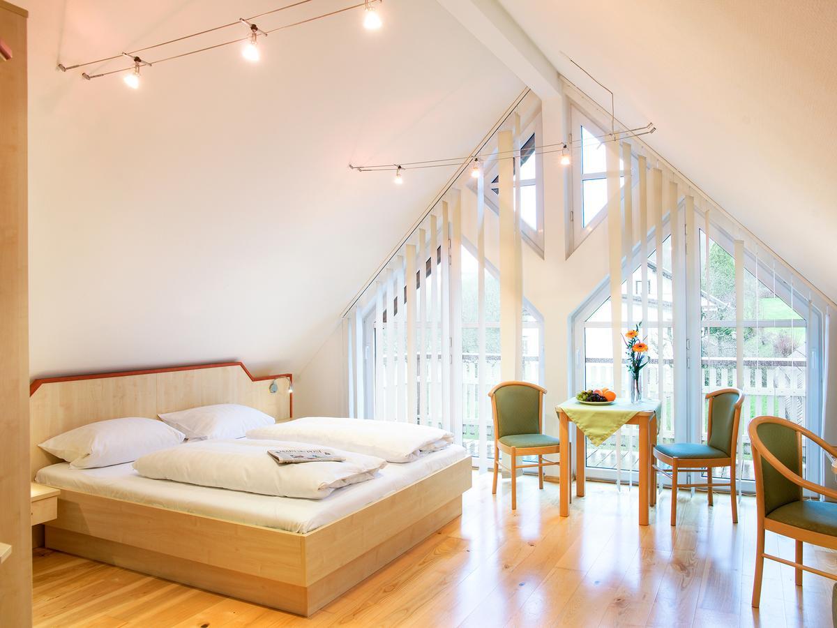 Hotel Gasthof Zum Biber Motten エクステリア 写真