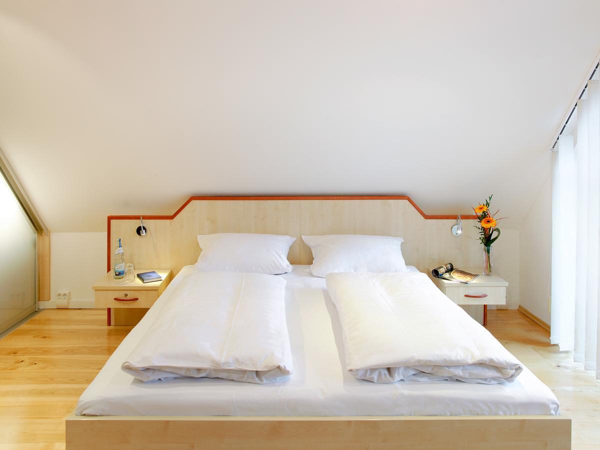 Hotel Gasthof Zum Biber Motten エクステリア 写真