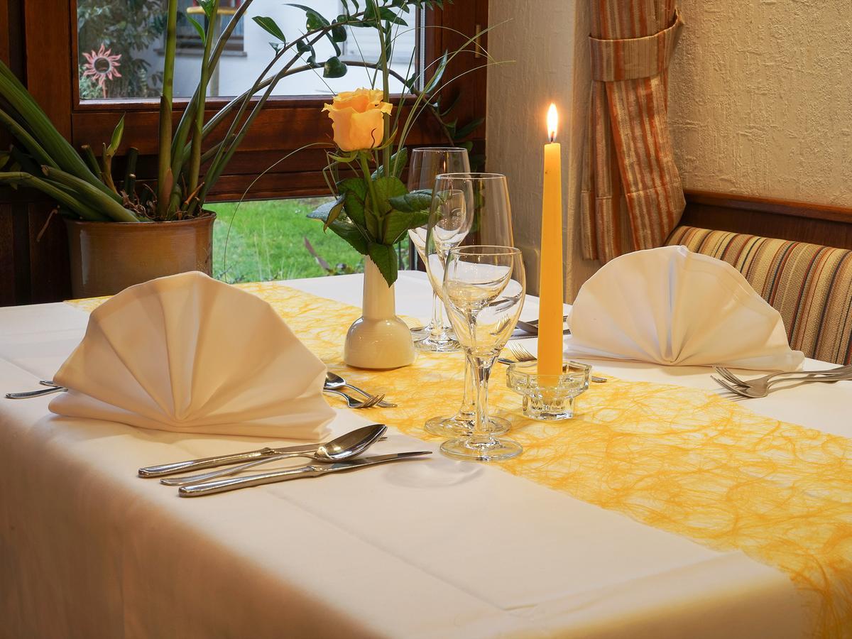 Hotel Gasthof Zum Biber Motten エクステリア 写真