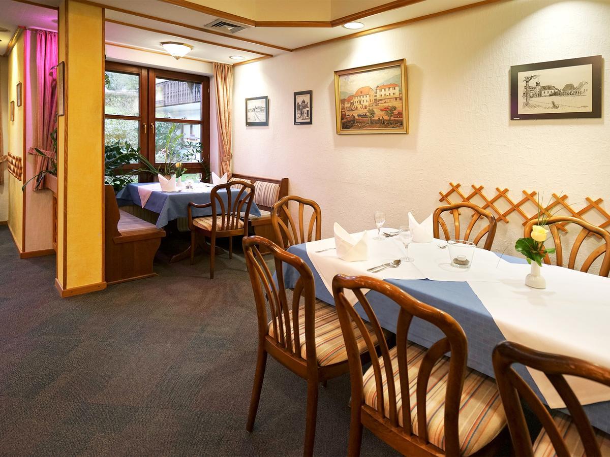 Hotel Gasthof Zum Biber Motten エクステリア 写真