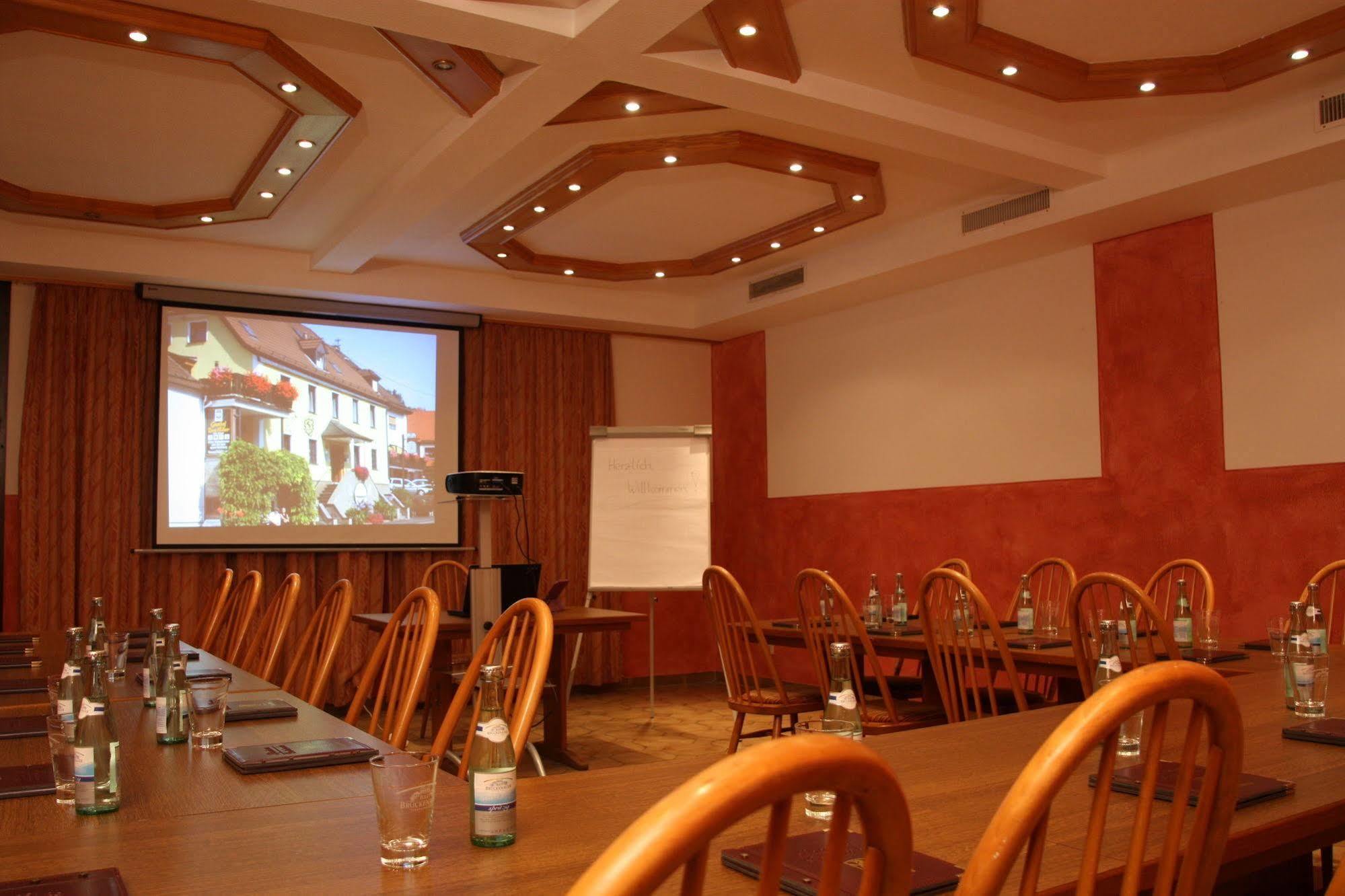 Hotel Gasthof Zum Biber Motten エクステリア 写真