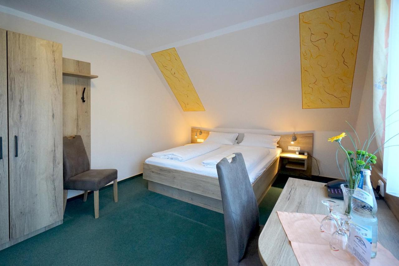 Hotel Gasthof Zum Biber Motten エクステリア 写真